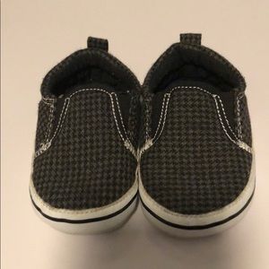 Carters prewalker shoes